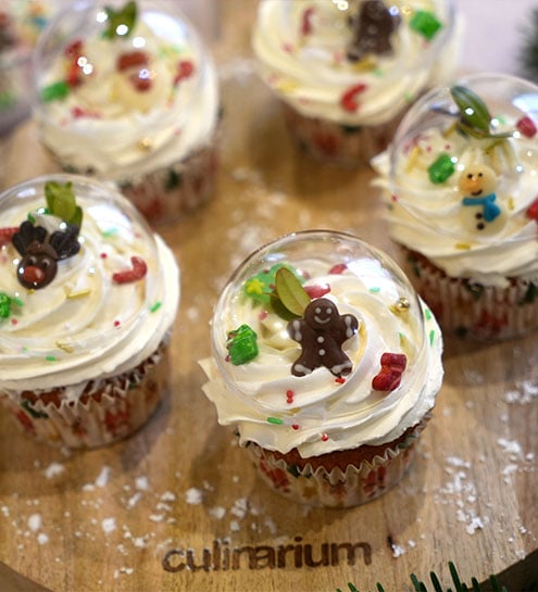 Cupcakes Navideños de Red Velvet